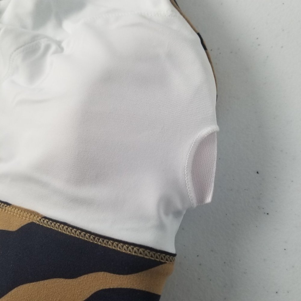 Varley Bassett Bra in Buck Zebra S (Anthropologie) Dark blue Beige NWT - Picture 9 of 9